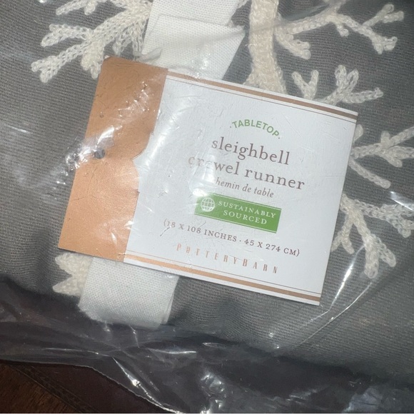 NWT pottery barn Sleigh Bell Crewel Embroidered Cotton Table Runner 18x108” Gray - Picture 2 of 5